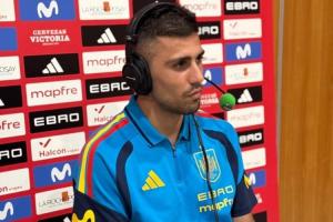 曼城跟队谈罗德里示好皇马:罕见多次接受西媒采访,时机值得玩味 配图