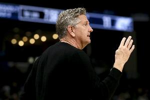 15-0！媒体人：没见过这场面 居然还是经常被逆转的森林狼做到的 配图