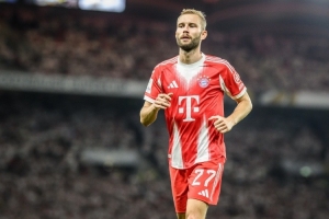 德媒:莱默尔续约陷停滞,拜仁内部有人不满他要求大幅涨薪 配图