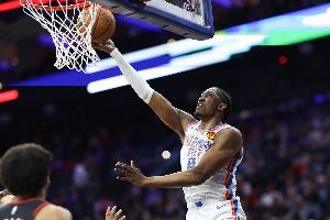 杰伦威:很高兴看到塔图姆复出 重伤回来后还能这样移动令人惊叹 配图