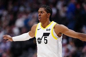 打得可以!科迪威20中11拿下全队最高24分外加4板1助2断1帽 配图