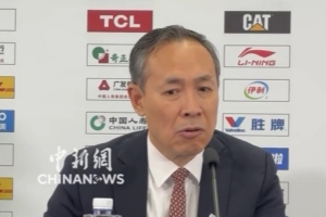 许利民：三连客之后教练组深夜开会 这场大家没有被上一场影响 配图