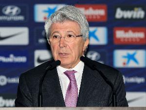 马竞主席：VAR对裁判有害 对格列兹曼留队到赛季末的决定很高兴 配图