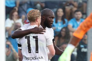 惹怒孔蒂！意天空：卢卡库迟迟不归队训练，那不勒斯非常不满 配图