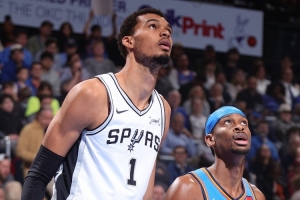 马刺西一有戏？雷霆最后9场其中7场对手胜率超5成 马刺仅3场 配图