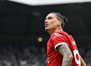 努涅斯:我非常想念利物浦,困难时那里的人们给予了我爱和支持 配图