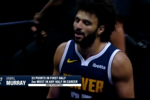 炸裂输出！贾马尔·穆雷15中11轰个人上半场新高33分 三分9中6 配图