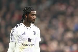 记者：曼联小将海文从U20征调参加英格兰成年队的训练，协助备战 配图