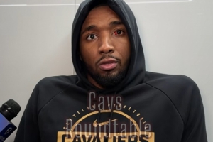 米切尔：我们不是完美的 但每个人都百分百为季后赛做好了准备 配图