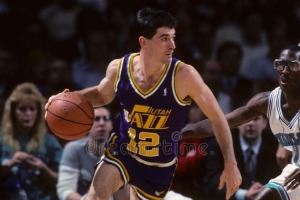 历史助攻王&抢断王！祝爵士名宿斯托克顿64岁生日快乐！ 配图