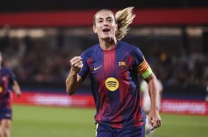 世体:普特拉斯尚未决定未来,她与巴萨女足的合同到今夏到期 配图