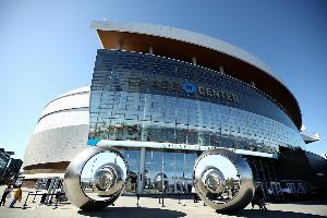 热情不减！勇士主场连续600场门票售罄 延续队史最长纪录 配图