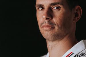 退役倒计时！巴媒：奥斯卡与圣保罗解约达协议，放弃近7000万薪资 配图