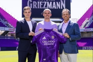 美职联盘点效力该联赛的法国国脚:亨利、吉鲁在列,格子即将加盟 配图