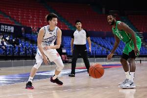 CBA自由球员名单更新：宁波后卫赵俊峰在列 配图