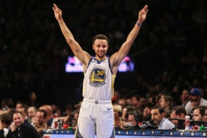 总决赛末节+加时59罚57中！勇媒：库里大场面关键表现从未被提及 配图