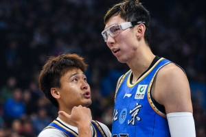 北京男篮接下来的目标就是要稳定自己的位置 直至常规赛结束 配图