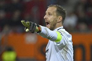 法尔克:若诺伊尔退役拜仁考虑签鲍曼 球员是否接受替补有待观察 配图