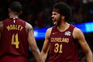 防守不必太担心?骑士本赛季对阵进攻前10球队 防守效率联盟第3 配图