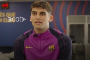 杰拉德·马丁：私下确实被称呼为马尔蒂尼，收到他的球衣难以置信 配图