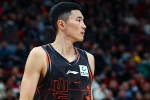 罚球不应该!陈林坚三分8中4拿到21分 罚球10中7&最后丢关键罚球 配图