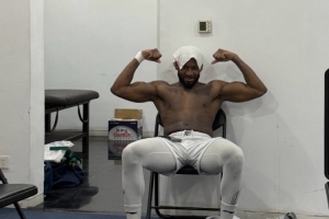 杰曼绝杀!翟晓川:上吐下泻+发烧 但该站出来的时候一定会站出来 配图