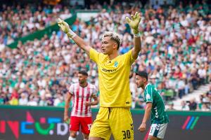 不莱梅门将谈未来代表德国还是日本出战：感觉选择哪个都会后悔 配图