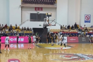 今晚广东篮球被诅咒?广东男篮遭北京绝杀 广东女篮也被江苏绝杀 配图