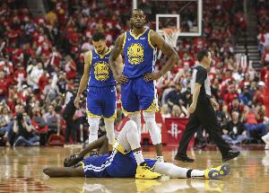 FMVP的意义?一哥:没啥 其他人能尽情表现&拿高薪 我牺牲了太多 配图