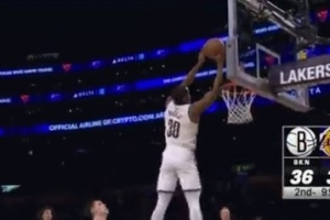 分差仅剩1分！夏普接威尔逊半场超远长传空接打停湖人 配图