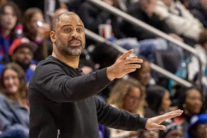 帕金斯：乌度卡用我的批评去激励球队？那你的球队也就那么回事了 配图