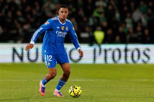 记者：阿诺德将加倍争取进入世界杯名单，他与图赫尔之间没问题 配图