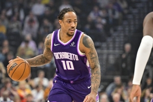 詹宁斯:如果麦迪是名人堂第一候选人 那么德罗赞也应该是 配图