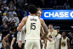 桑托斯近三战场均24.3分4.3板1.3断 投篮&三分命中率63.2/43.8% 配图