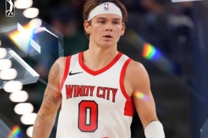 G联盟VSNBA！麦克朗：拿59分让我筋疲力尽 阿德巴约拿83分很酷 配图