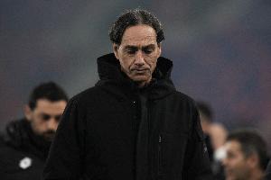 内斯塔：我被认为球风端正但我也多次假摔，永远不会指责巴斯托尼 配图