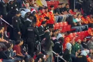 民主刚果现场观战牙买加1-0新喀里多尼亚 两队会师洲际附加赛决赛 配图