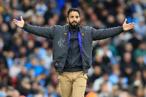 李·夏普:阿莫林其实距离成功并不遥远,他为曼联注入了精神内核 配图