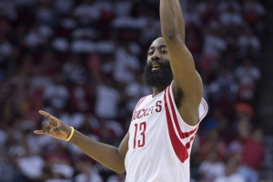 60+三双!帕金斯:别再说东契奇的表现前所未有 火箭登就曾做到过 配图