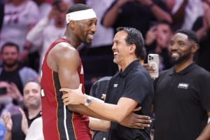 83分!麦迪:阿德巴约是NBA球员 我还看过场均17分的人砍50分呢 配图