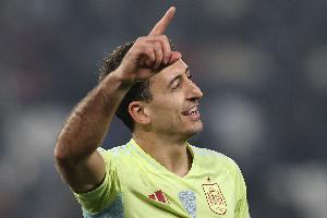 奥亚萨瓦尔近10次代表国家队出战均有进球或助攻，西班牙队史首人 配图