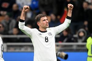 格雷茨卡：感觉瑞士每次射门都转化为进球，不能让这种情况再发生 配图