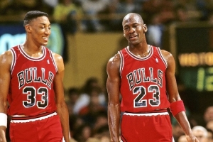 公牛名宿谈乔丹首次退役:我们想证明没他也行 皮蓬成MVP候选人 配图