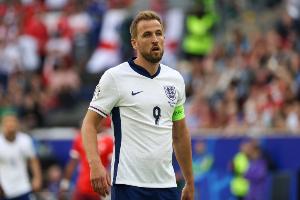 鲁尼:凯恩保持健康非常重要,他是英格兰赢得世界杯的关键先生 配图