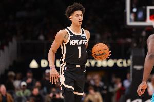 能攻善传!杰伦·约翰逊22中11砍下26分5板10助 正负值+25 配图