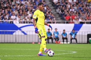 铃木彩艳:艰难比赛中完成零封感觉很好,对阵英格兰也要努力争胜 配图