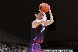 媒体人：程帅澎未来三四年凭借拼劲和投射能力 会是国家队的常客 配图