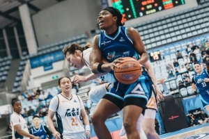 WCBA季后赛排位赛｜厦门银行不敌石家庄英励大比分0-1落后 配图