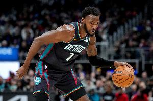 同样叫里德！半场保罗·里德填满数据栏 纳兹·里德8中1&还3失误 配图