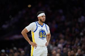 勇士明天对阵掘金:小库里、波斯特和理查德的状态皆为出战成疑 配图